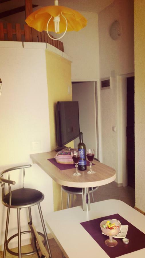 Apartmani Mersol Nin Exterior photo